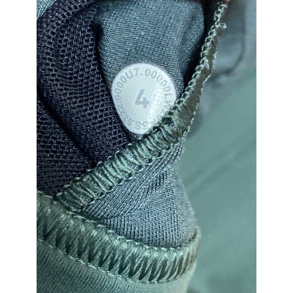 Lululemon Women's Green Racerback High Neck Yoga Athletic Sports Bra Crop Top 4 - Picture 4 of 4